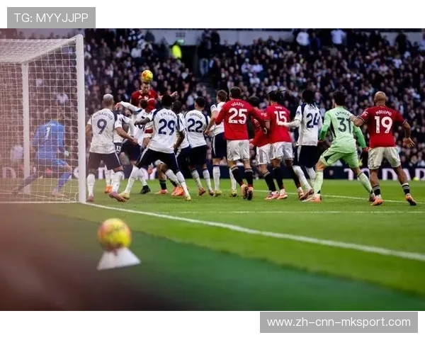 曼联客战热刺：红魔2比2诺丁汉森林，争议判罚与防守漏洞成焦点