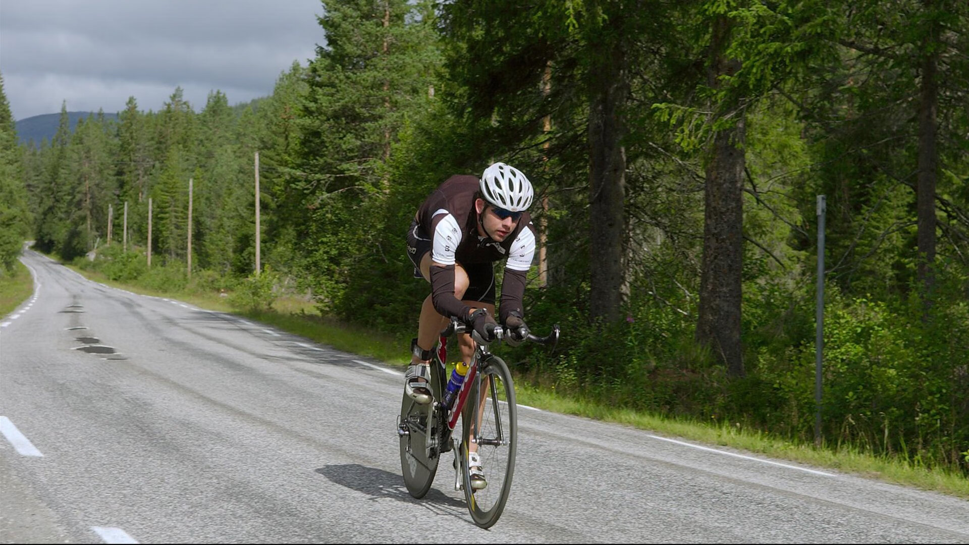 突尼斯女队水球快速反击见成效,突尼斯挑战赛