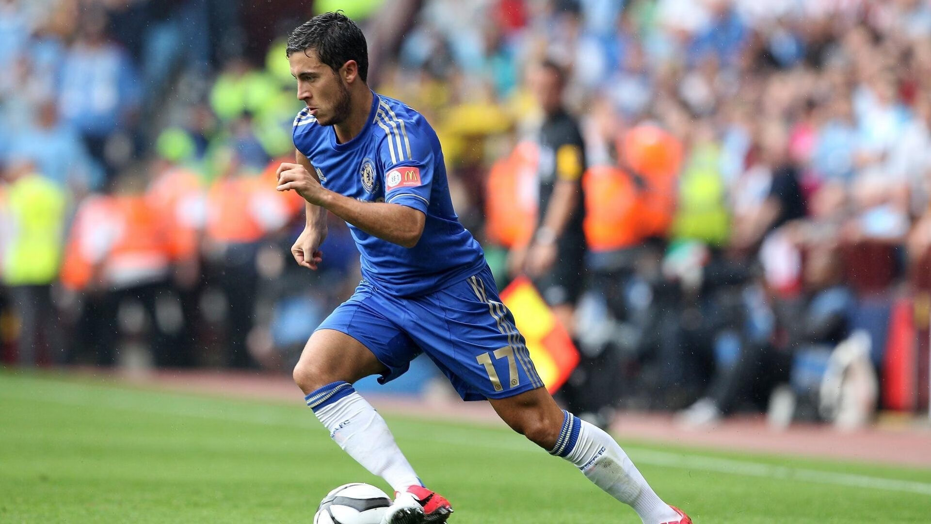 mk体育官方网站-荷兰队在国际比赛中表现优异，晋级形势佳